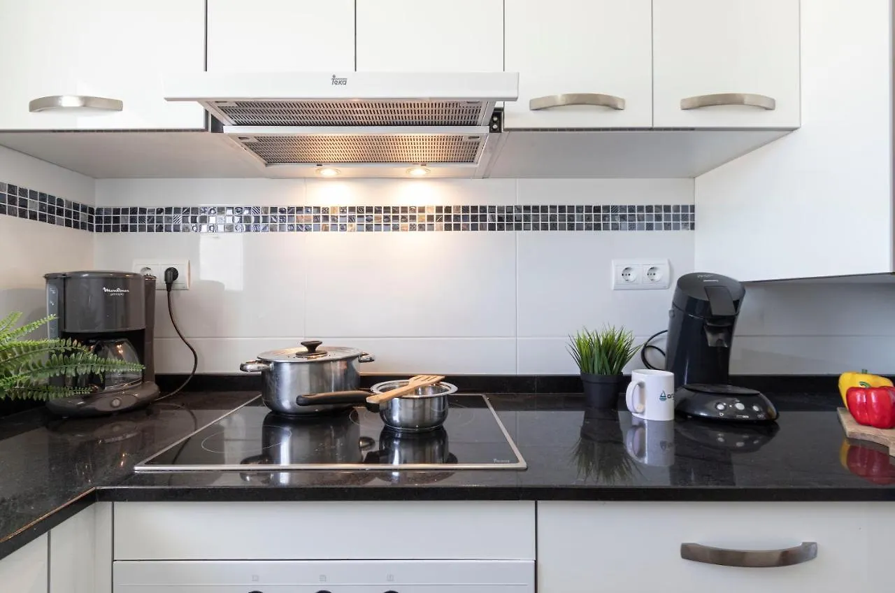 شقة Apartamento Rodas Arysal سالو
